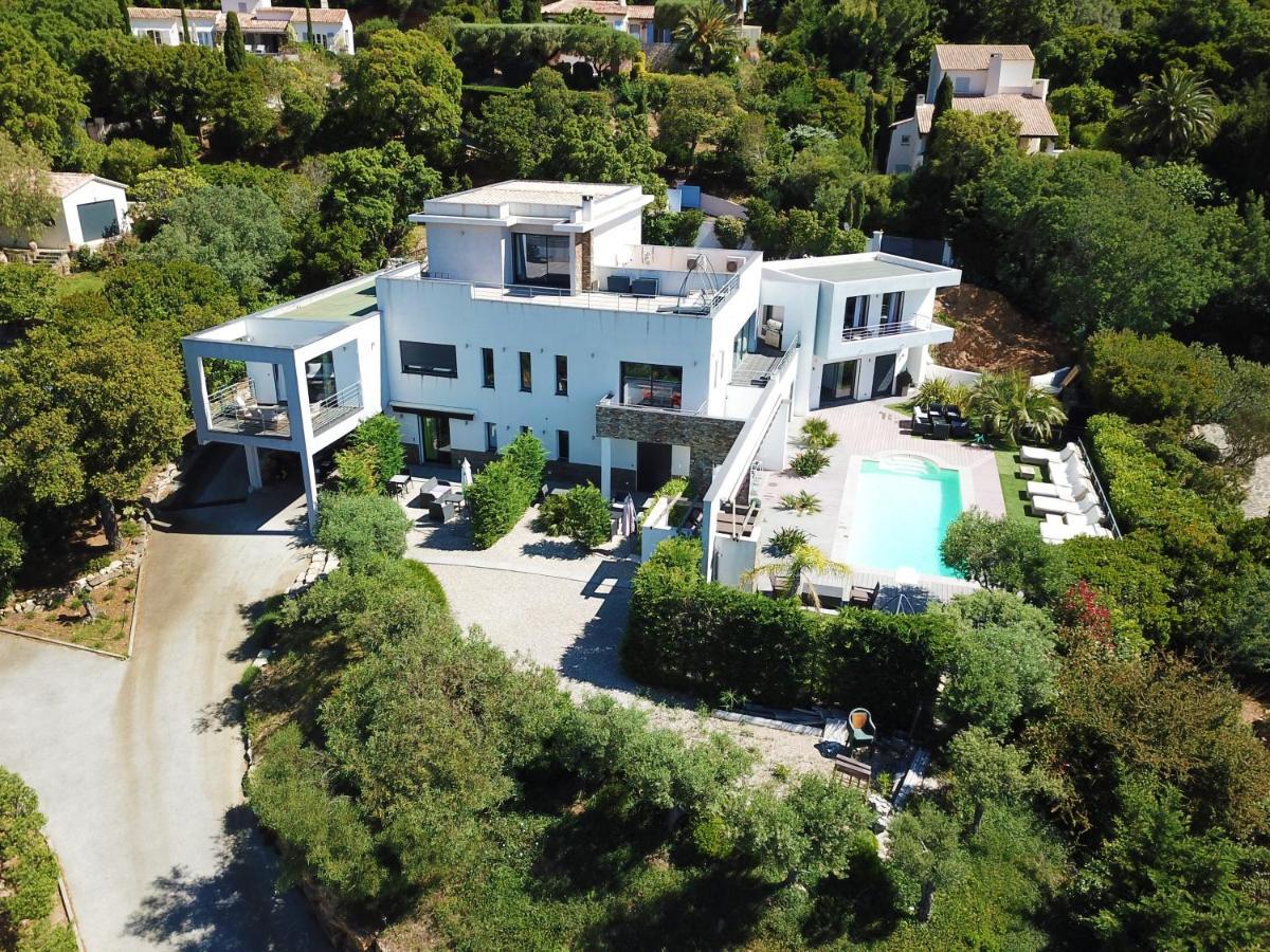 Villa Louancelie B&B Cavalaire-sur-Mer Ngoại thất bức ảnh