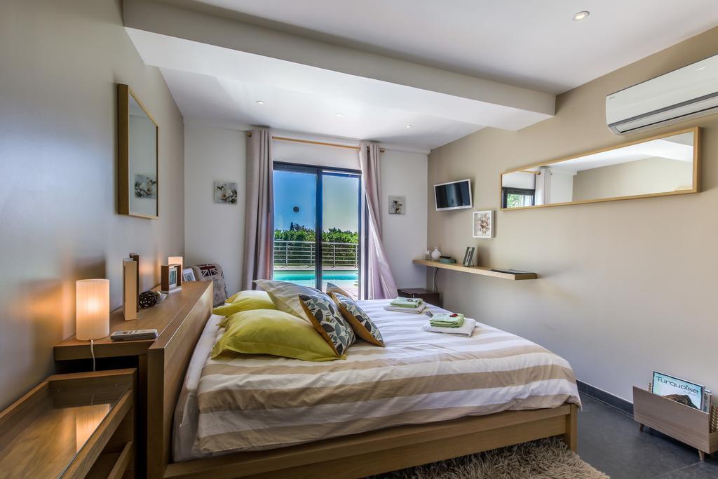 Villa Louancelie B&B Cavalaire-sur-Mer Ngoại thất bức ảnh