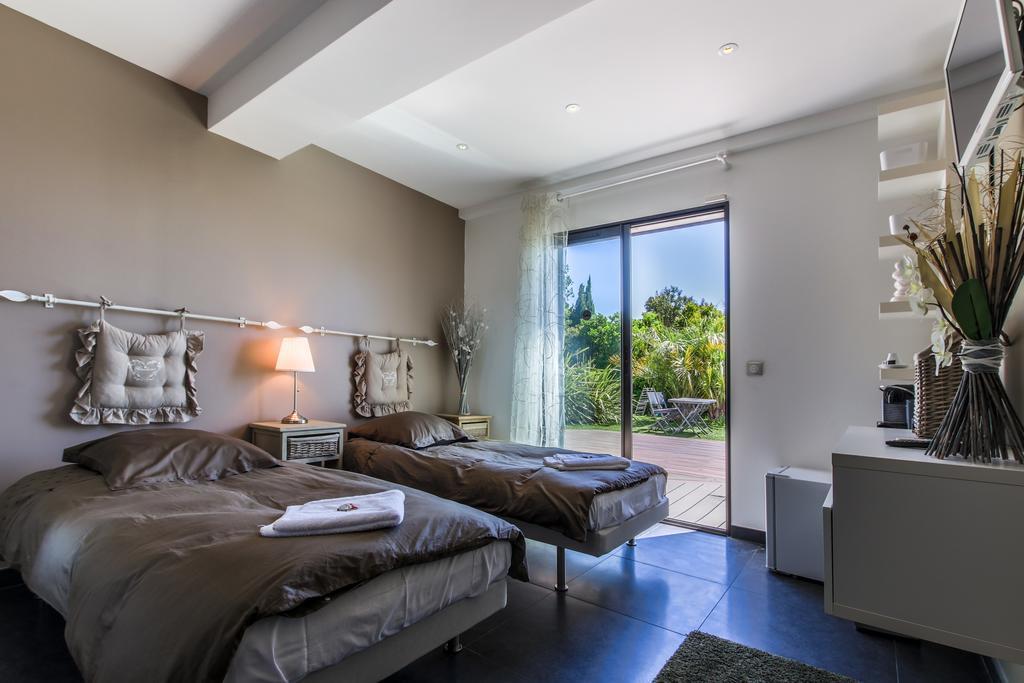 Villa Louancelie B&B Cavalaire-sur-Mer Ngoại thất bức ảnh